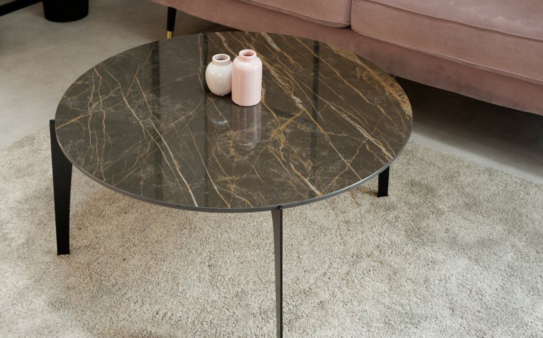 Exlusive Beistelltische Lusso 5, Tischplatte aus poliertem Stein