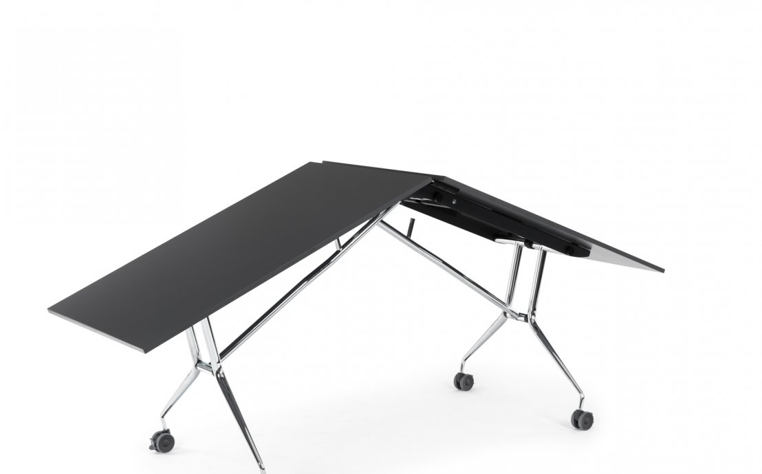 Wyjątkowe stoły mobilne Sirio - rozłóż, gdy potrzebujesz