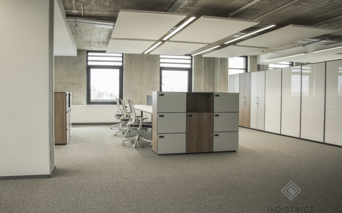 Moderne Büroräume Wittchen - Schließfachschränke mit farbigen Fronten