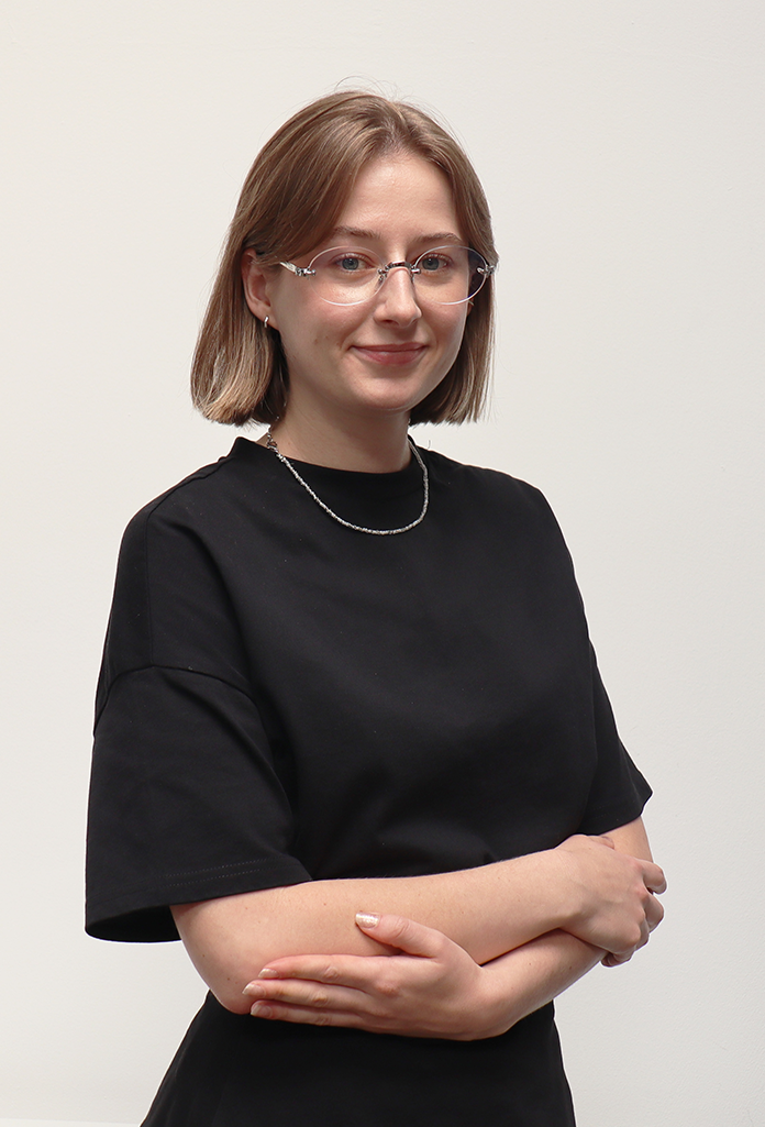 https://api.maro.pl/uploads/images/firma/ludzie/magdalena-rudawska_pion.png